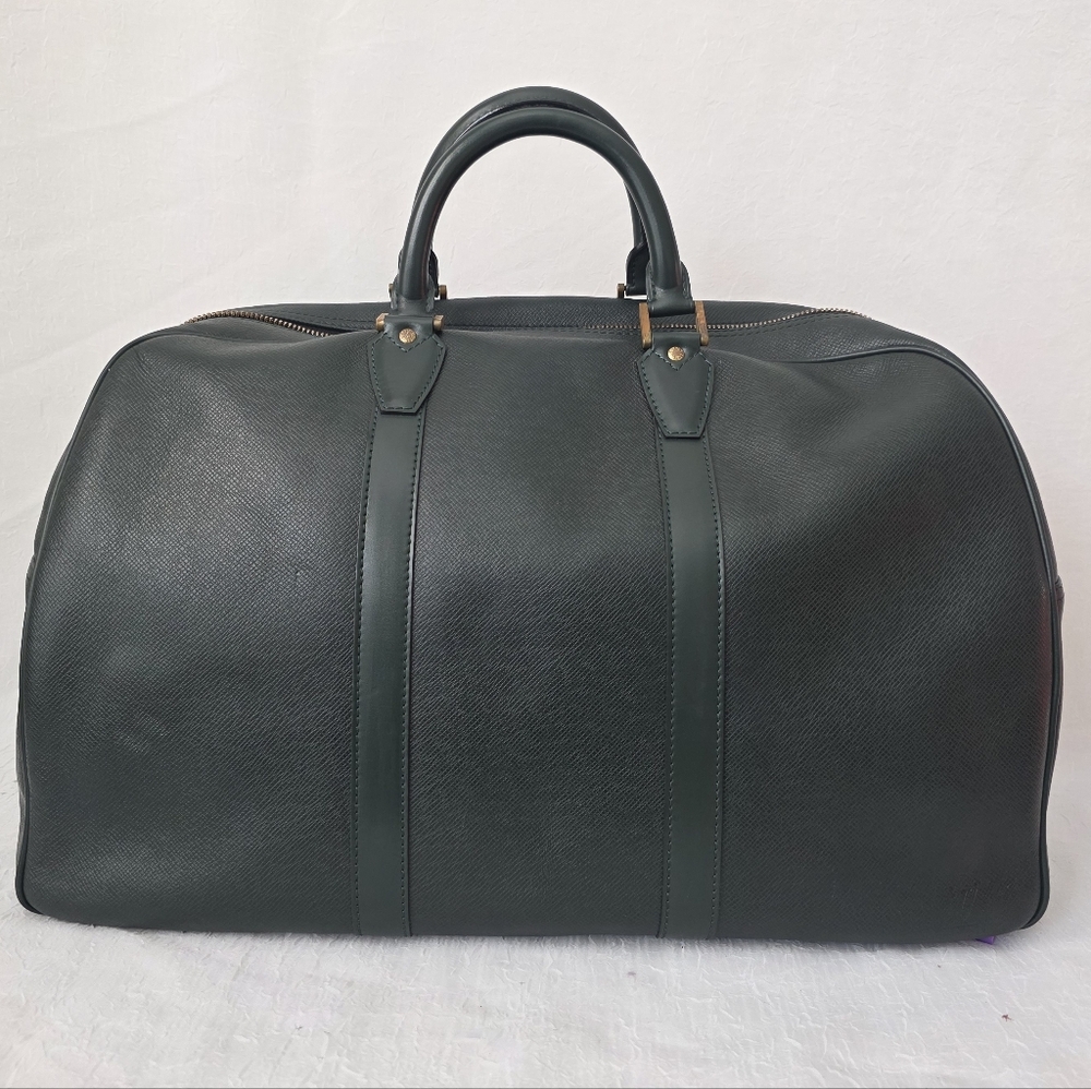Auth LOUIS VUITTON Taiga Kendall Epicea Travel Bag